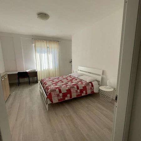 קליארי La Terrazza Apartment מראה חיצוני תמונה